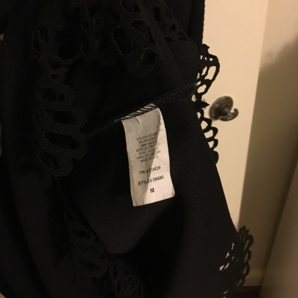 Black dress - Picture 8 of 8